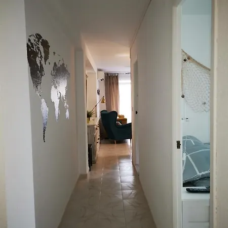 Hola