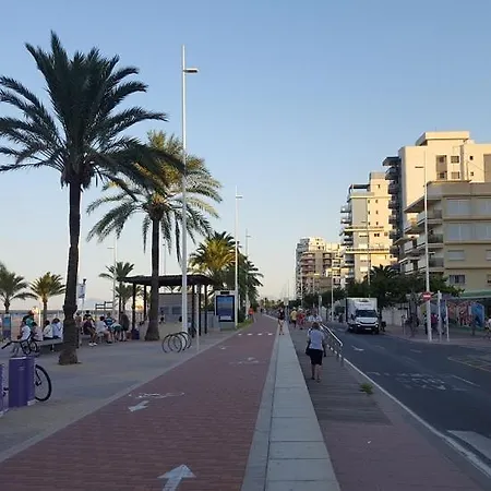 Hola Apartment Gandia